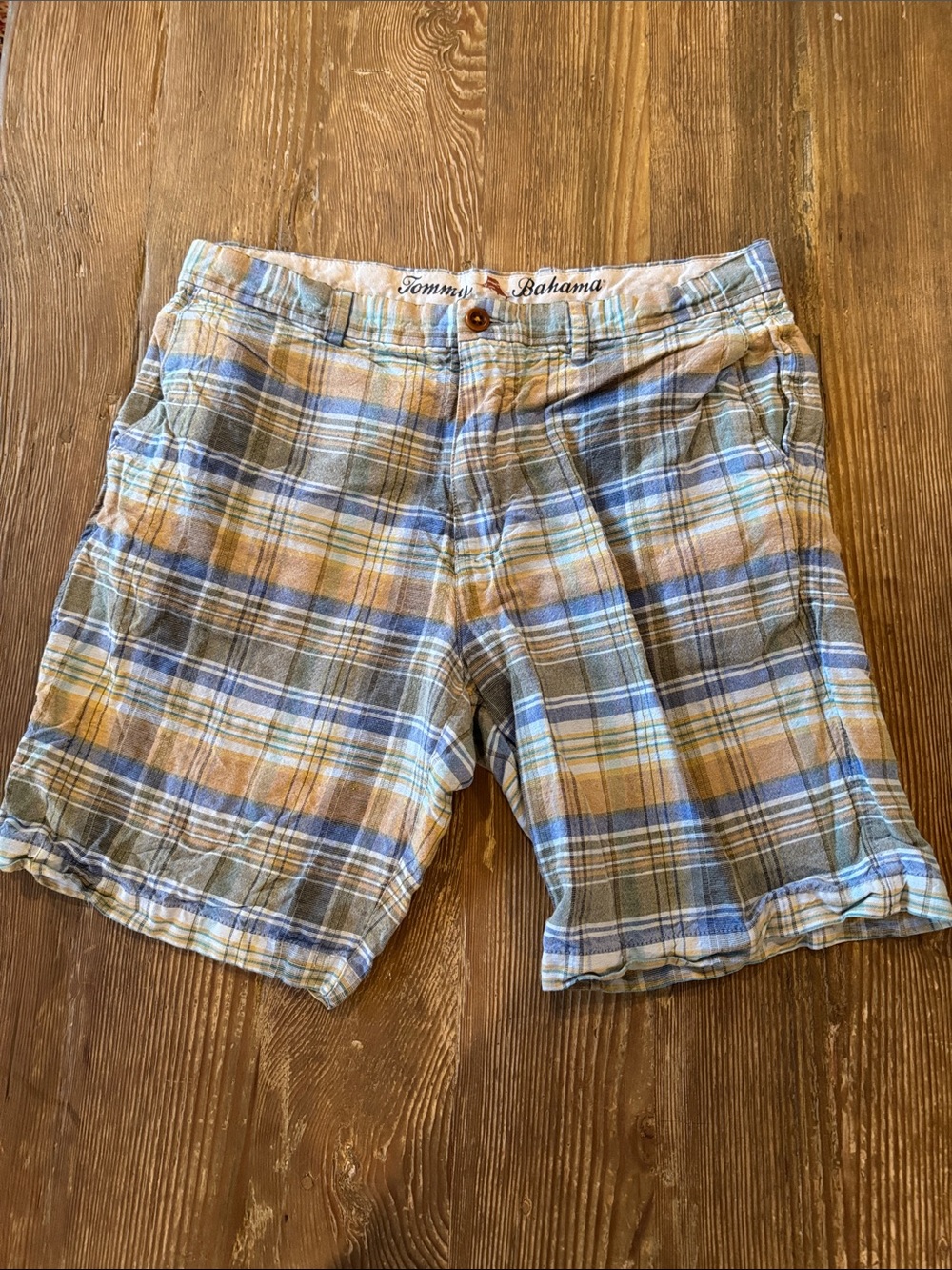 Tommy Bahama linen blend Plaid Flat Front Shorts — Blue & Tan & White